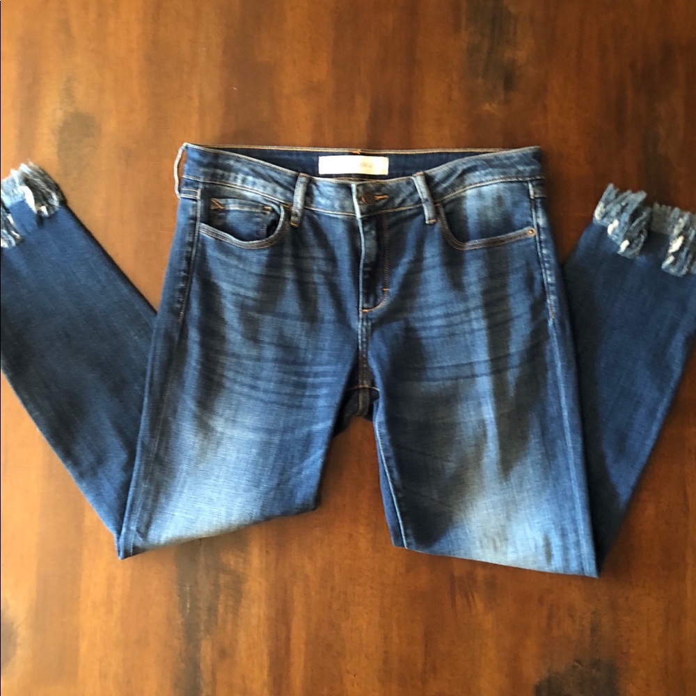 Woman jeans.